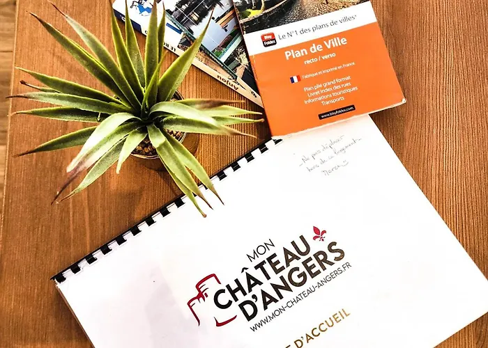 アパート Le Chateau アンジェ